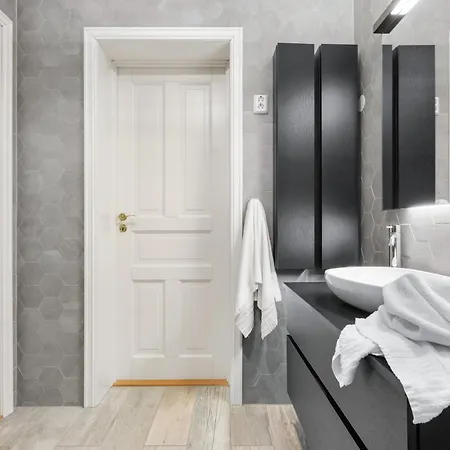 Historic Townhouse I With Rooftop & Free Parking Lägenhet Bergen