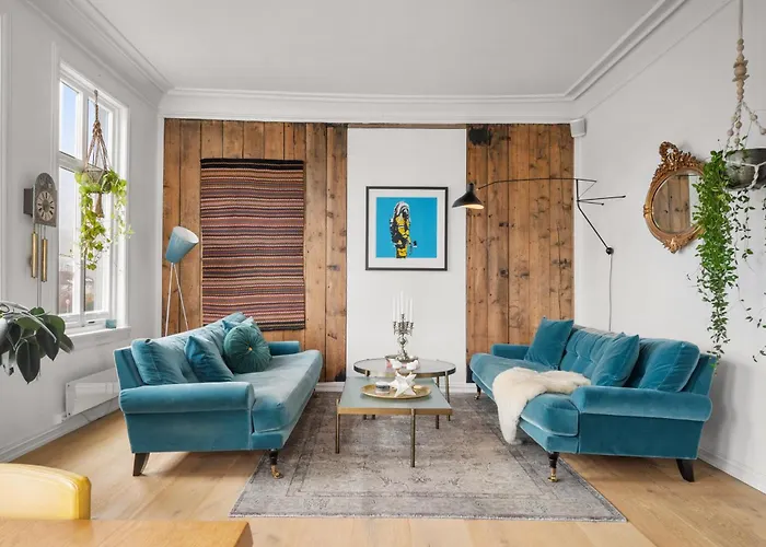 Historic Townhouse I With Rooftop & Free Parking 아파트 *