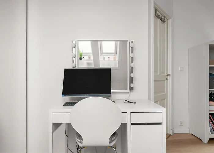 Historic Townhouse I With Rooftop & Free Parking Lägenhet Bergen