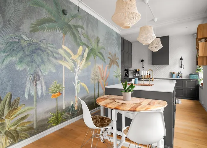 Historic Townhouse I With Rooftop & Free Parking