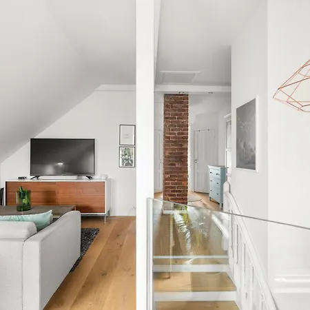 Leilighet Historic Townhouse I With Rooftop & Free Parking